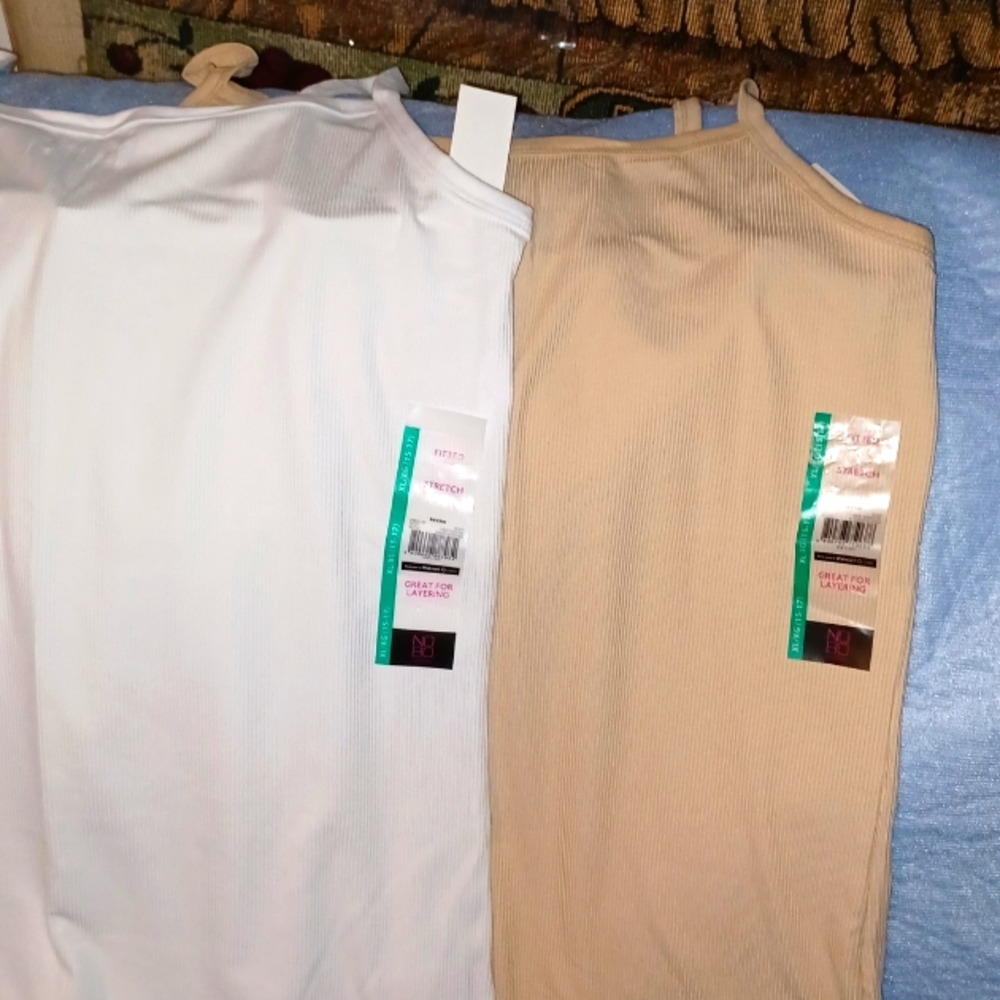 #2  2 Lady's Fitted Stretch Tank Top